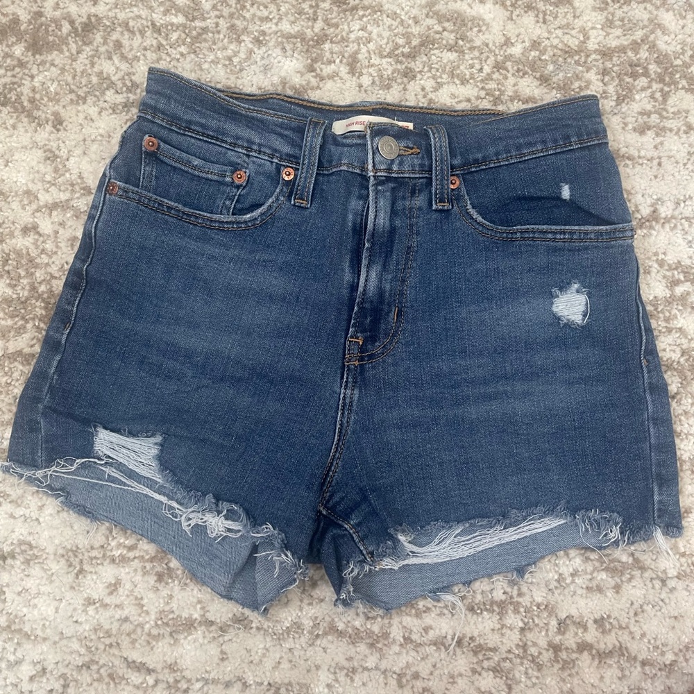 Levi’s High Wasted Shorts